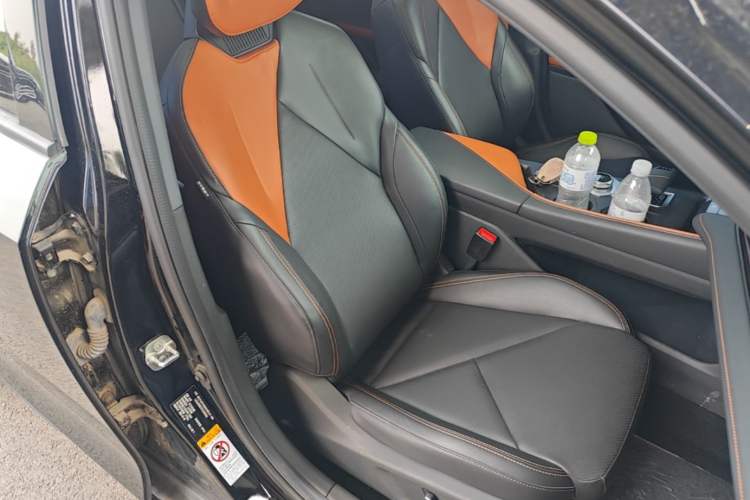 Used CHANGAN UNI-V 2022 1.5T Prestige Version Right Front Seat