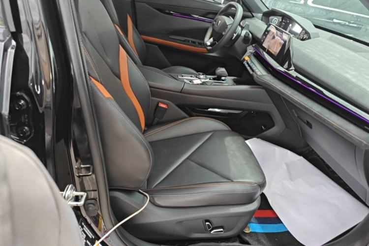 Used CHANGAN UNI-V 2022 1.5T Sport Edition Right Front Seat