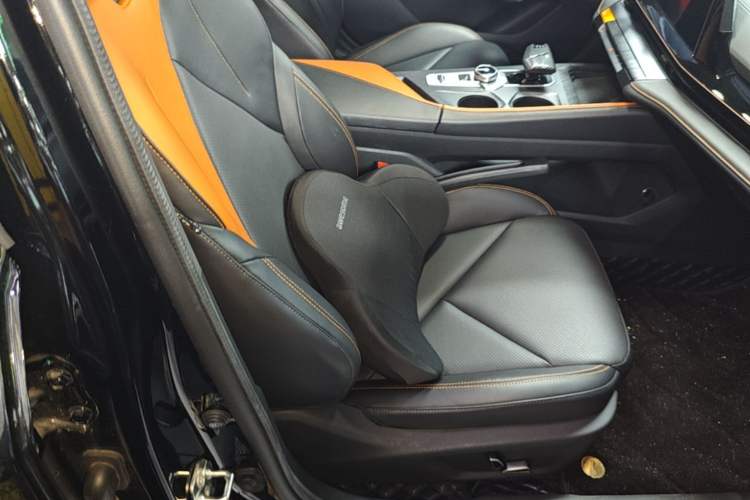 Used CHANGAN UNI-V 2022 1.5T Prestige Version Right Front Seat