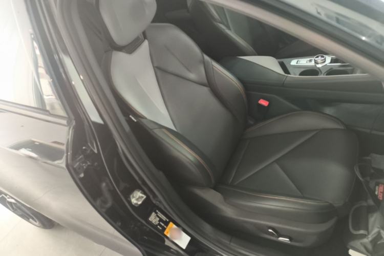 Used CHANGAN UNI-V 2022 1.5T Prestige Version Right Front Seat
