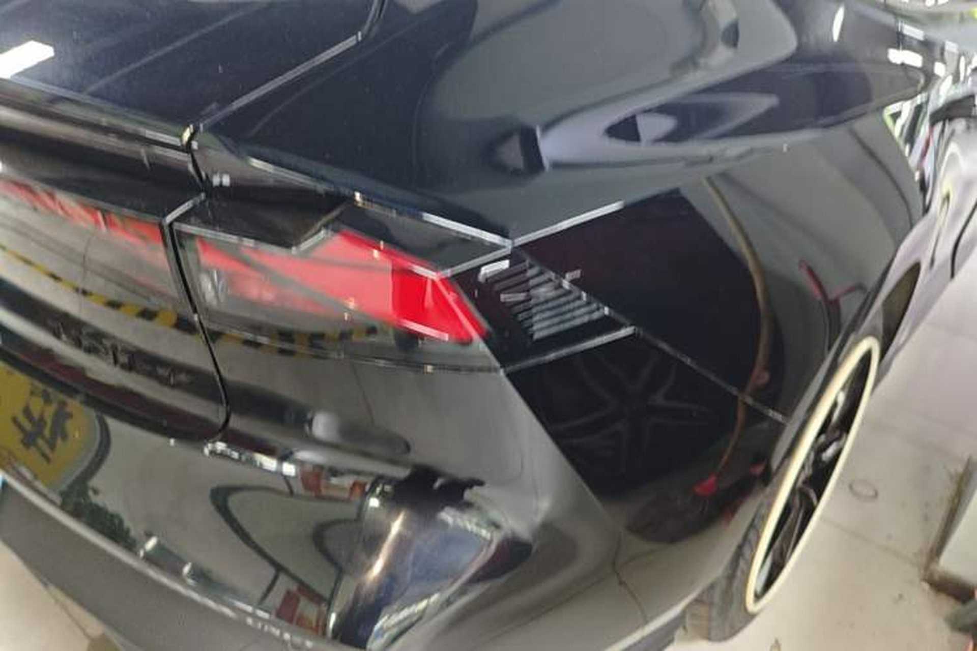 Used CHANGAN UNI-V 2022 1.5T Prestige Version Right Rear Taillight
