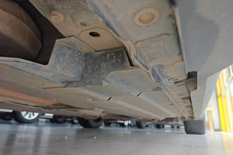 Used CHANGAN UNI-V 2022 1.5T Prestige Version Right Side Sill