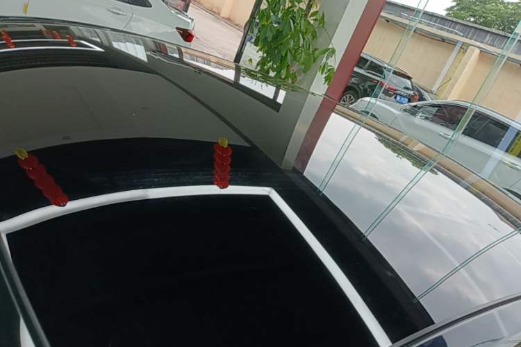 Used CHANGAN UNI-V 2022 1.5T Prestige Version Roof