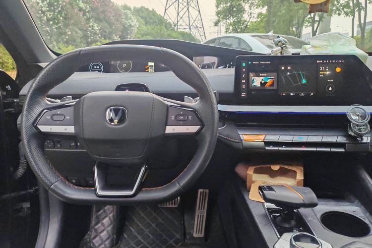 Used CHANGAN UNI-V 2022 1.5T Sport Edition Steering Wheel