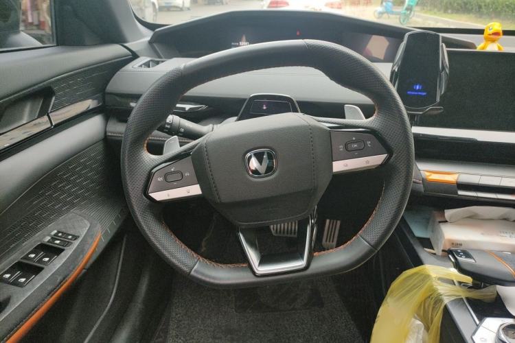 Used CHANGAN UNI-V 2022 1.5T Sport Edition Steering Wheel