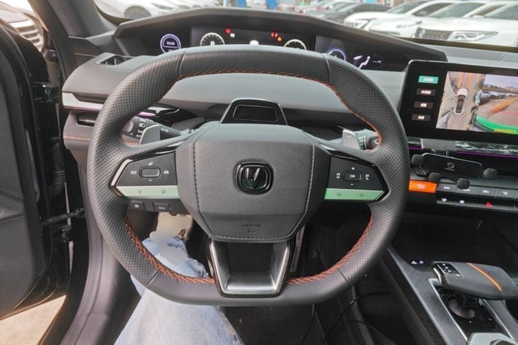 Used CHANGAN UNI-V 2022 1.5T Sport Edition Steering Wheel