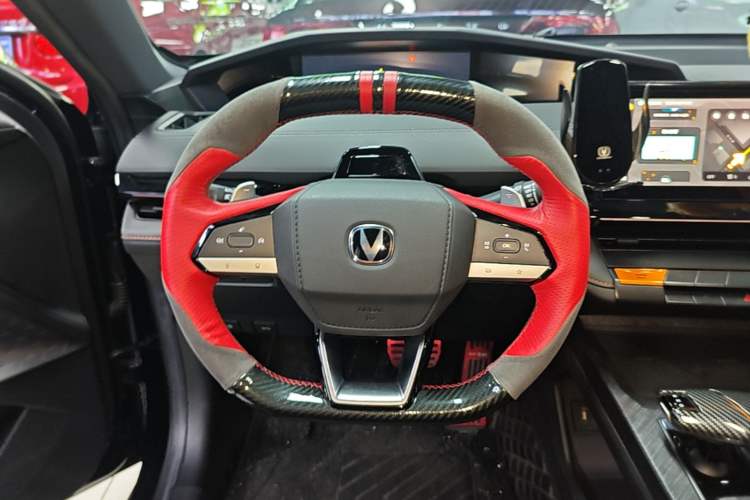 Used CHANGAN UNI-V 2022 1.5T Prestige Version Steering Wheel