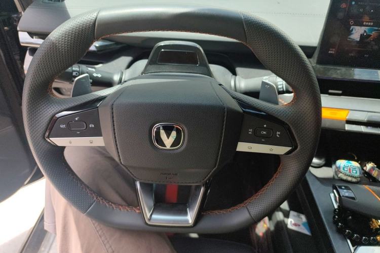 Used CHANGAN UNI-V 2022 1.5T Sport Edition Steering Wheel