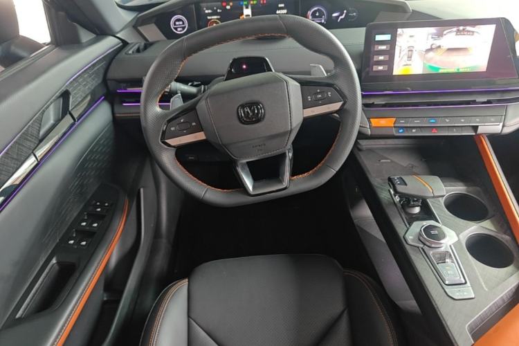Used CHANGAN UNI-V 2022 1.5T Prestige Version Steering Wheel