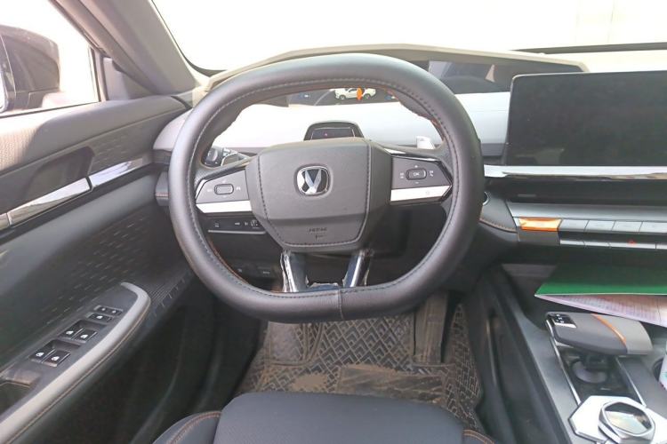Used CHANGAN UNI-V 2022 1.5T Prestige Version Steering Wheel