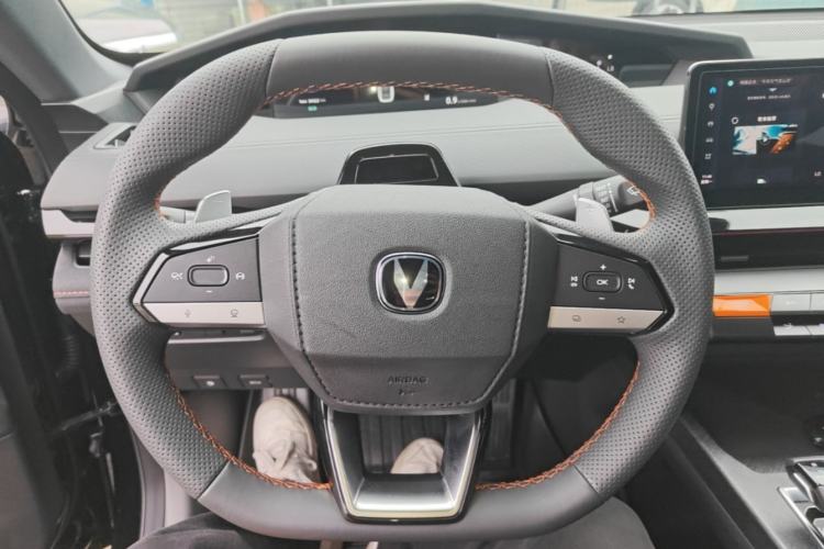 Used CHANGAN UNI-V 2022 1.5T Sport Edition Steering Wheel