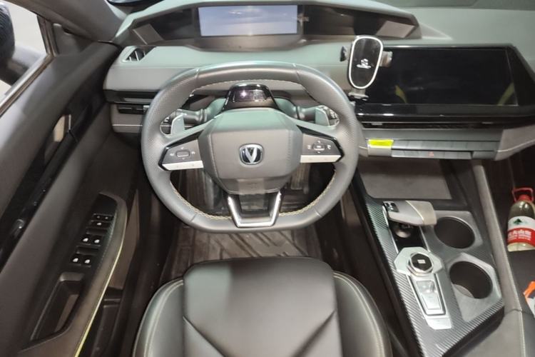 Used CHANGAN UNI-V 2022 1.5T Sport Edition Steering Wheel