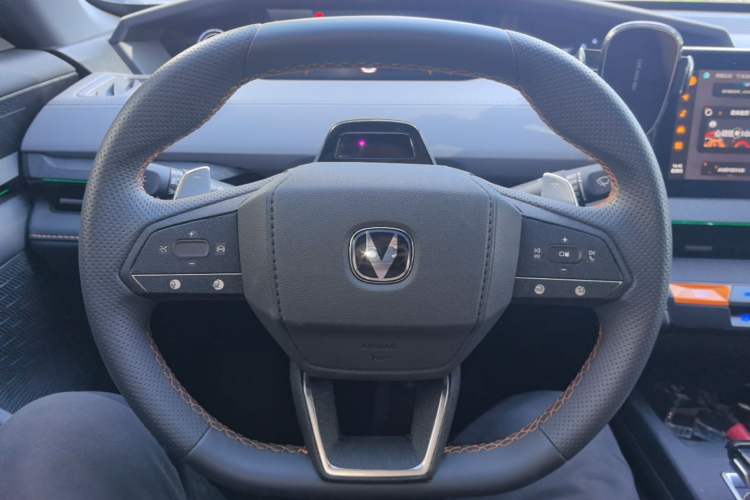 Used CHANGAN UNI-V 2022 1.5T Prestige Version Steering Wheel