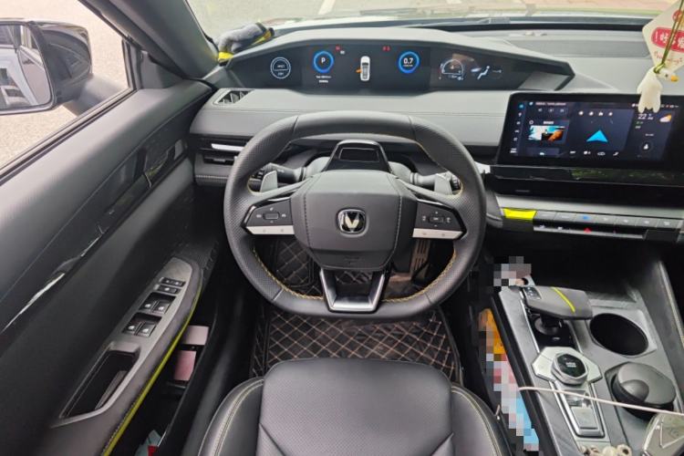 Used CHANGAN UNI-V 2022 1.5T Sport Edition Steering Wheel