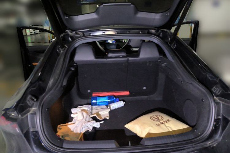 Used CHANGAN UNI-V 2022 2.0T Leading-Speed Edition