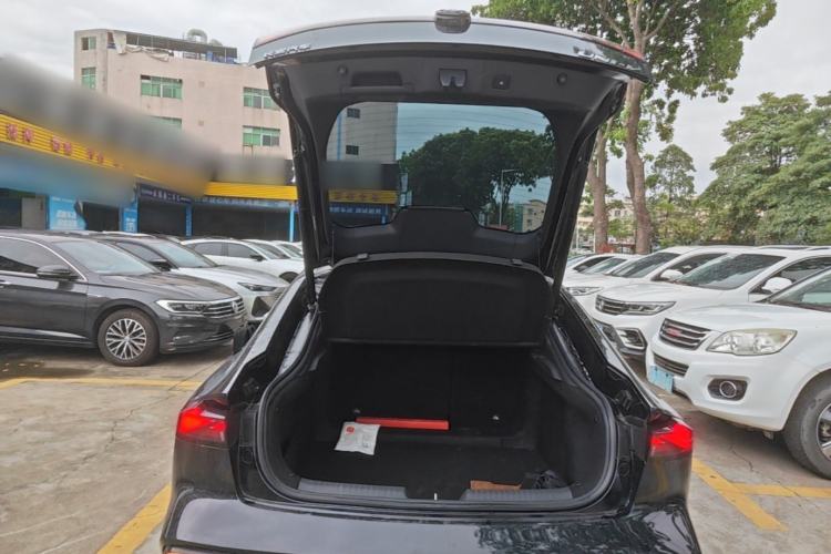 Used CHANGAN UNI-V 2022 1.5T Sport Edition Trunk