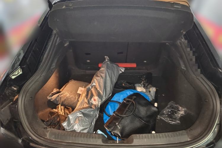 Used CHANGAN UNI-V 2022 1.5T Sport Edition Trunk