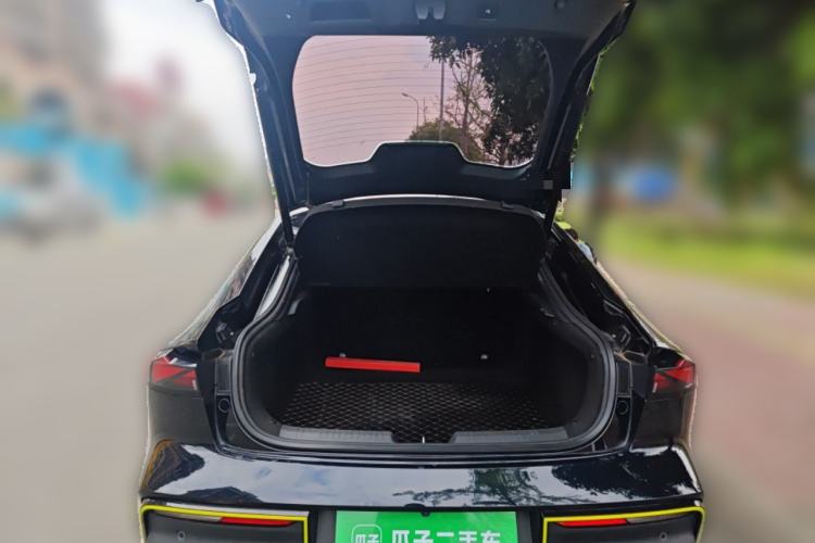 Used CHANGAN UNI-V 2022 1.5T Sport Edition Trunk