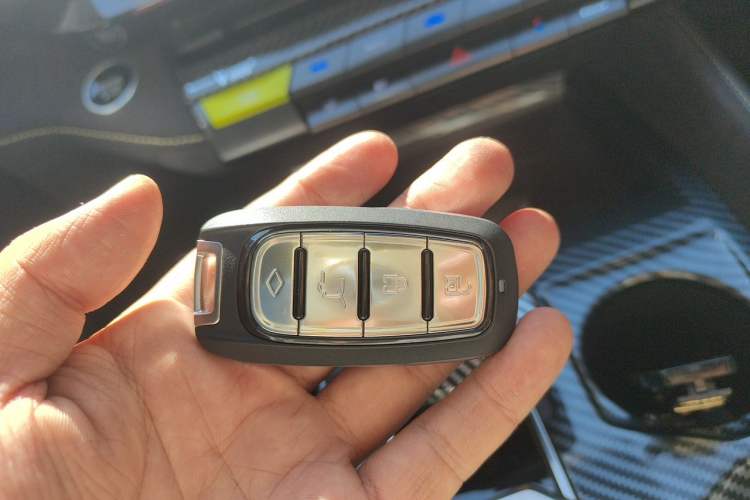 Used CHANGAN UNI-V 2022 1.5T Sport Edition Vehicle Key
