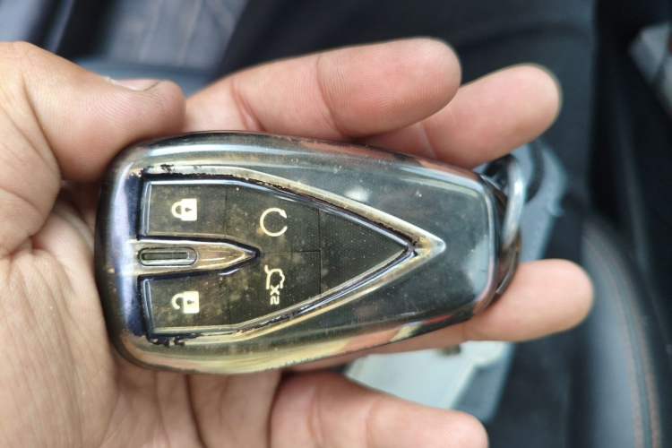 Used CHANGAN UNI-V 2022 1.5T Sport Edition Vehicle Key