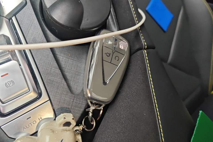 Used CHANGAN UNI-V 2022 1.5T Sport Edition Vehicle Key