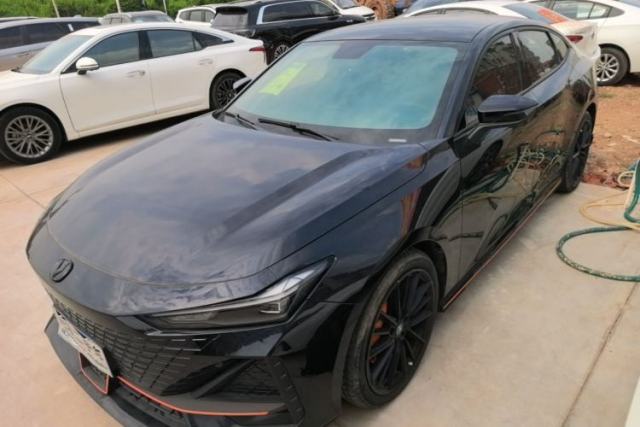 Used CHANGAN UNI-V 2022 1.5T Sport Edition