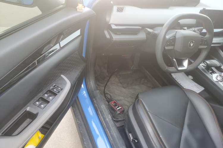 Used CHANGAN UNI-V 2022 1.5T Prestige Version Driver Seat