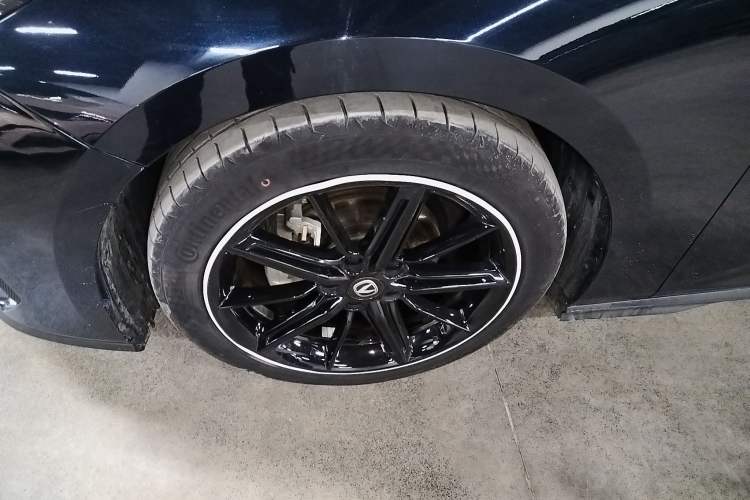 Used CHANGAN UNI-V 2022 1.5T Prestige Version Exterior 4