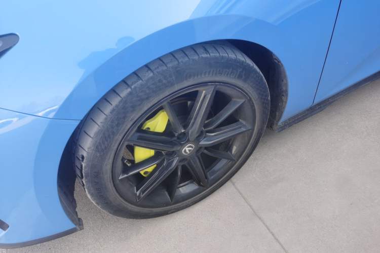 Used CHANGAN UNI-V 2022 1.5T Prestige Version Exterior 4