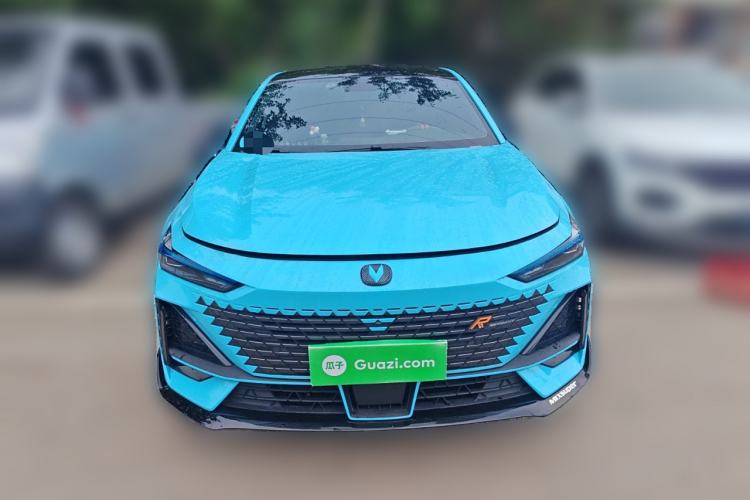 Used CHANGAN UNI-V 2022 1.5T Sport Edition Front