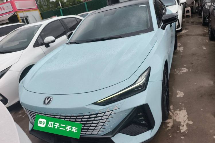 Used CHANGAN UNI-V 2022 1.5T Prestige Version Front