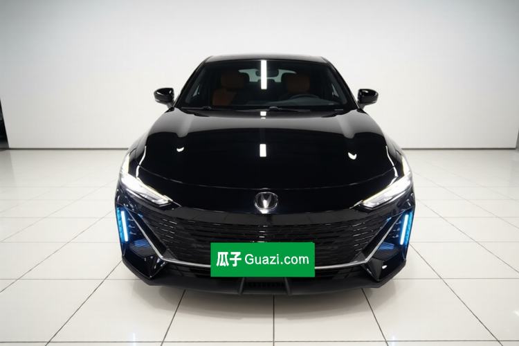 Used CHANGAN UNI-V 2022 1.5T Prestige Version Front