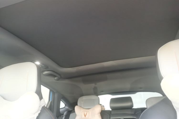 Used CHANGAN UNI-V 2022 1.5T Prestige Version Headliner