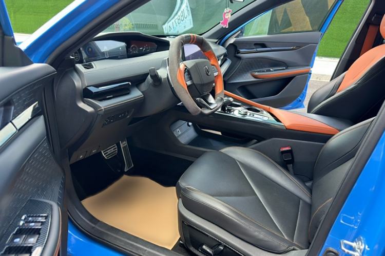Used CHANGAN UNI-V 2022 1.5T Prestige Version Interior 3