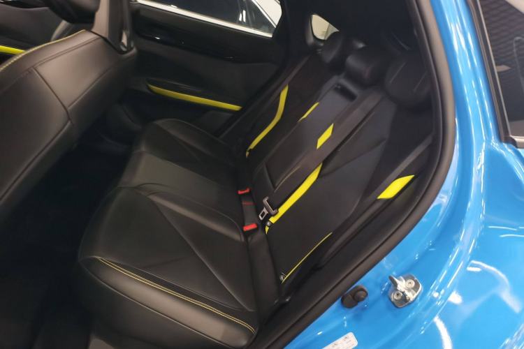 Used CHANGAN UNI-V 2022 1.5T Sport Edition Interior 4