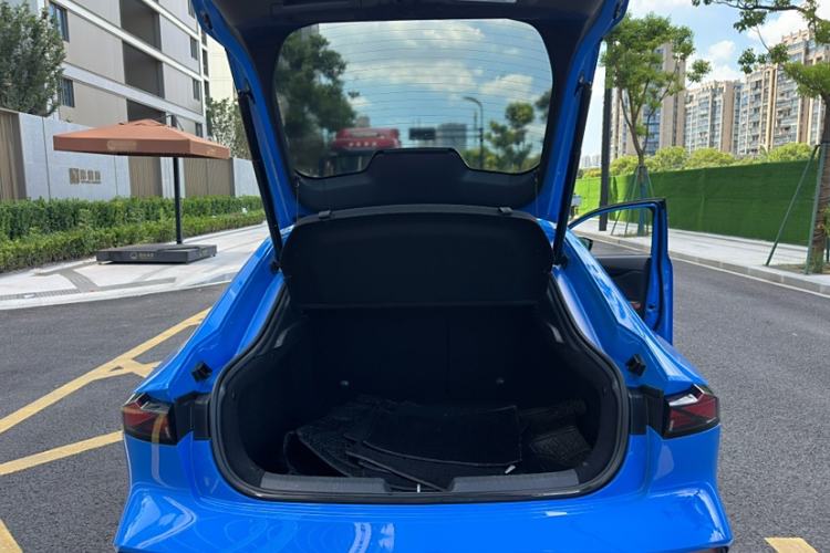 Used CHANGAN UNI-V 2022 1.5T Prestige Version Interior 5