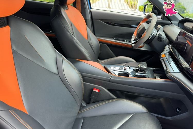 Used CHANGAN UNI-V 2022 1.5T Prestige Version Interior 8