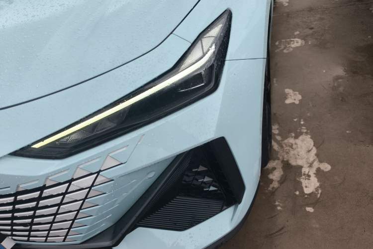 Used CHANGAN UNI-V 2022 1.5T Prestige Version Left Front Headlight