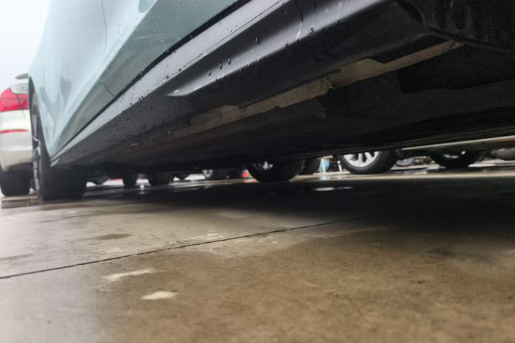 Used CHANGAN UNI-V 2022 1.5T Prestige Version Left Side Sill