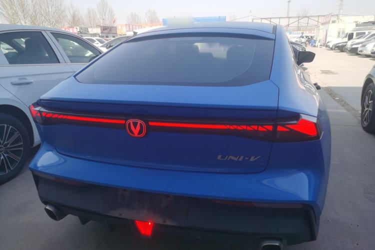 Used CHANGAN UNI-V 2022 1.5T Prestige Version Rear