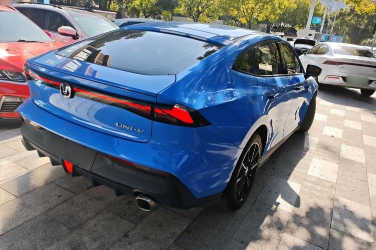 Used CHANGAN UNI-V 2022 1.5T Prestige Version Rear Right 45 Deg