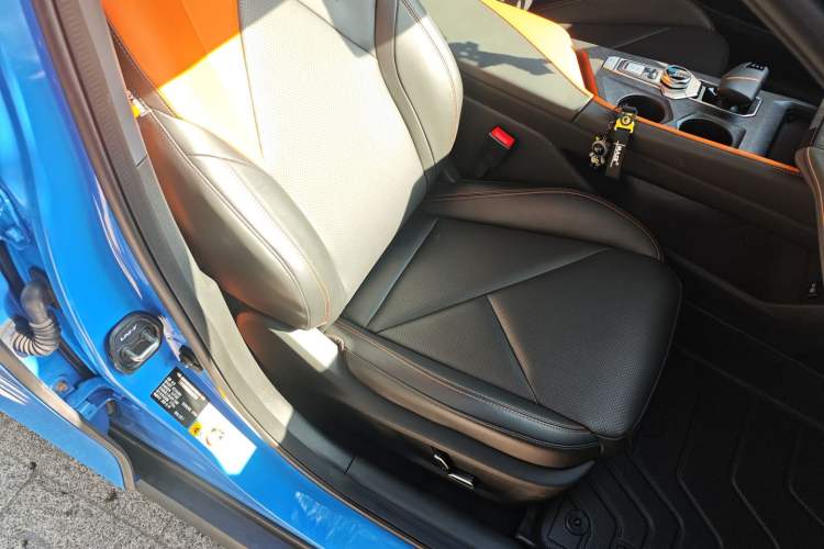 Used CHANGAN UNI-V 2022 1.5T Prestige Version Right Front Seat