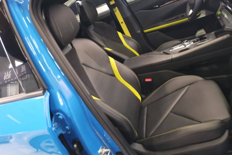 Used CHANGAN UNI-V 2022 1.5T Sport Edition Right Front Seat