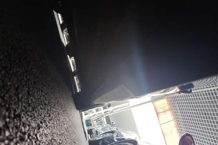 Used CHANGAN UNI-V 2022 1.5T Prestige Version Right Side Sill