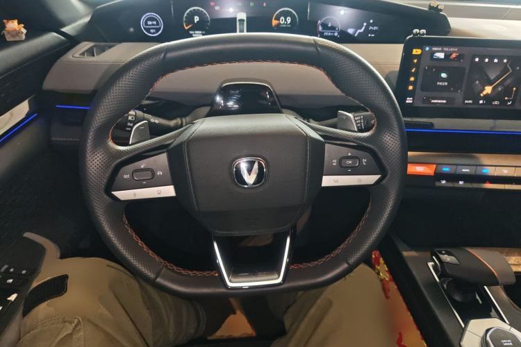 Used CHANGAN UNI-V 2022 1.5T Prestige Version Steering Wheel