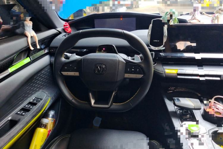Used CHANGAN UNI-V 2022 1.5T Sport Edition Steering Wheel