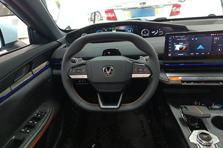 Used CHANGAN UNI-V 2022 1.5T Smart Navigation Version Steering Wheel