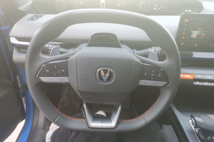 Used CHANGAN UNI-V 2022 1.5T Prestige Version Steering Wheel