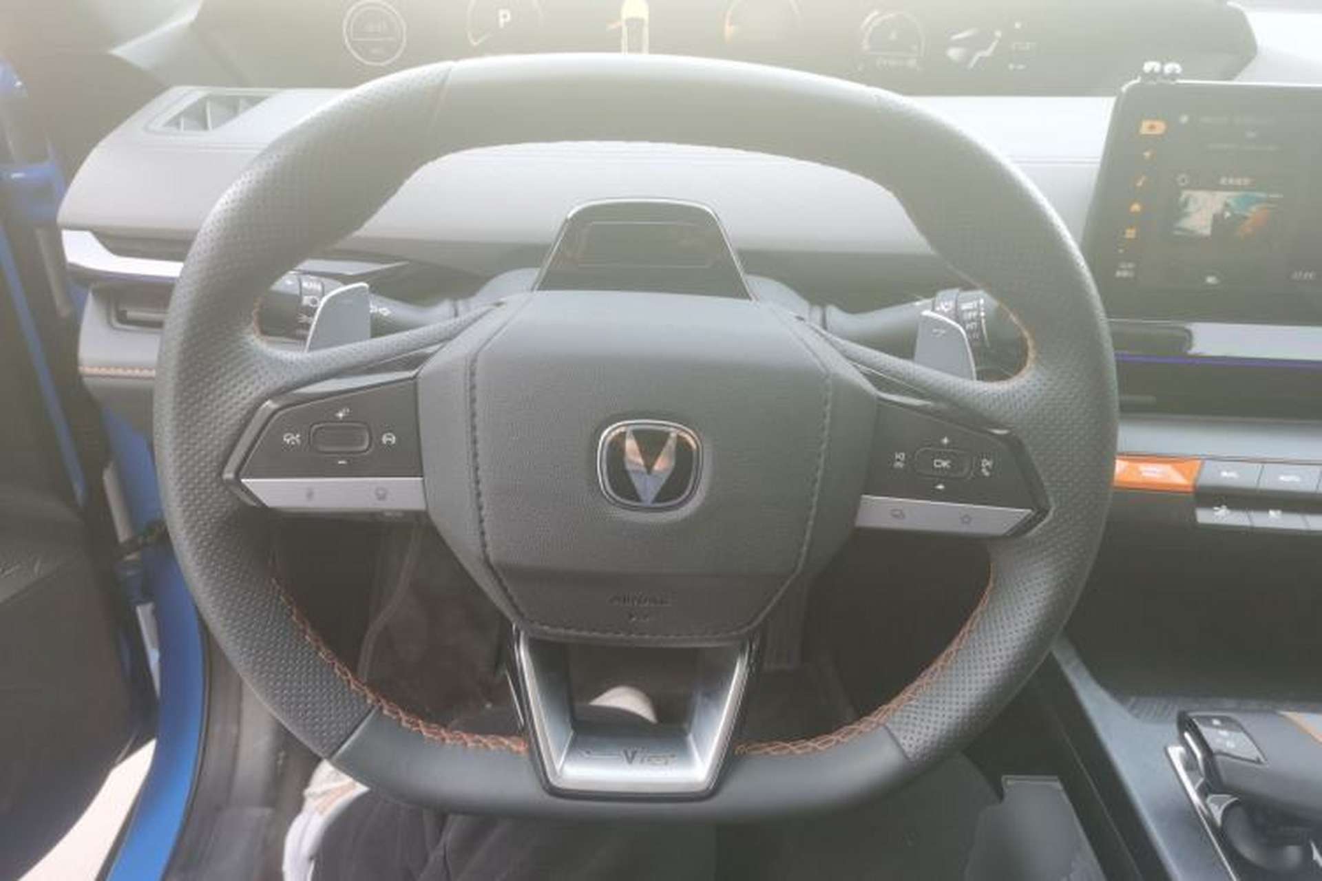 Used CHANGAN UNI-V 2022 1.5T Prestige Version Steering Wheel