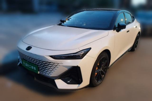 Used CHANGAN UNI-V 2022 1.5T Prestige Version
